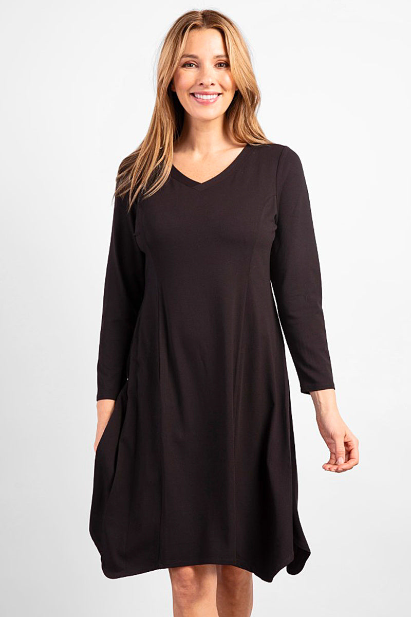 Habitat Core Travel Knit Dipped Hem Dress in Black X-Large / Black Habitat Core Travel Knit Dipped Hem Dress in Black X-Large / Black