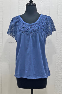  Siganka Lynette Blouse with Vine Lace in Blueberry