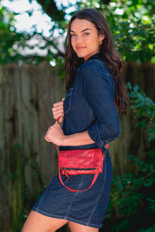  Bed Stu Amina Crossbody-Clutch-Wallet In Indie Red Dip Dye