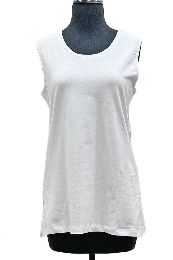 Dolcezza Essential Basics White Tunic Tank Knit Pullover Style 24505