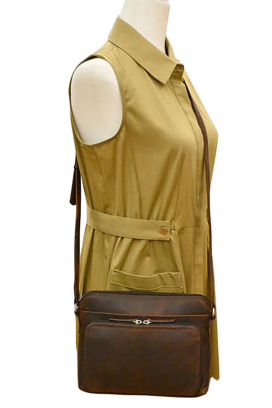 ILI New York Crossbody Organizer in Classic Navy