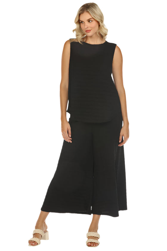 Inoah Sleeveless Waffle Crew Neck Tank in Black NT1208WKB-BLACK