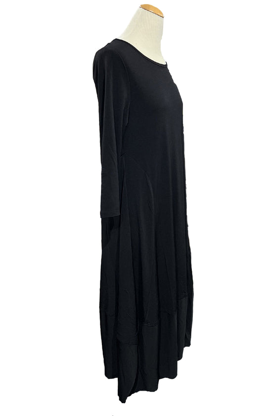 Kozan Demi Dress in Black Vogue Style VG-1930