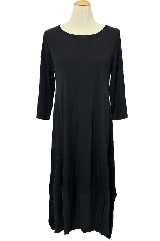 Kozan Demi Dress in Black Vogue Style VG-1930