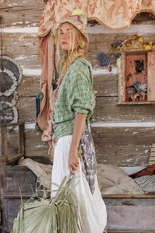  Magnolia Pearl Adison Workshirt in Green Chili - TOP1391-GNCIL-OS