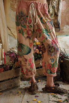  Magnolia Pearl Applique La Jolla Joggers in Sunfaded Acai - PANTS913-SNFAQ-OS