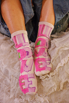  Magnolia Pearl Circus Love MP Socks in Lilac Water - SOCKS179-LLCWT-OS