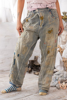  Magnolia Pearl Eva Denims in Washed Indigo - PANTS769-WSHID