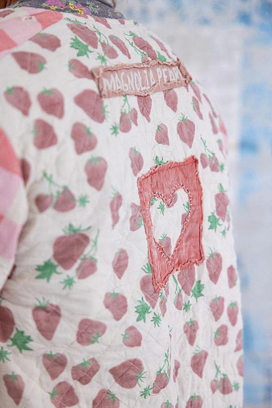 Magnolia Pearl Quilted Edi Coat in Poteet Picnic - JACKET578-PTPCN-OS