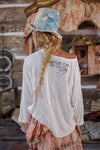 Magnolia Pearl Viggo T in True - TOP1489-TRUE-OS