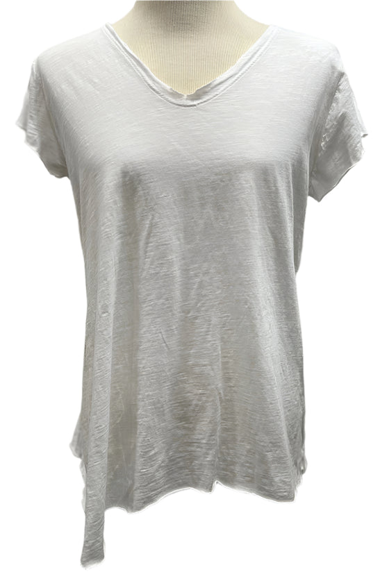 Saga Cotton V-Neck Raw Edge Short Sleeve Tee in White Style AU3161