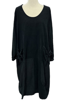  Transparente Corduroy Big Pocket Dress in Black