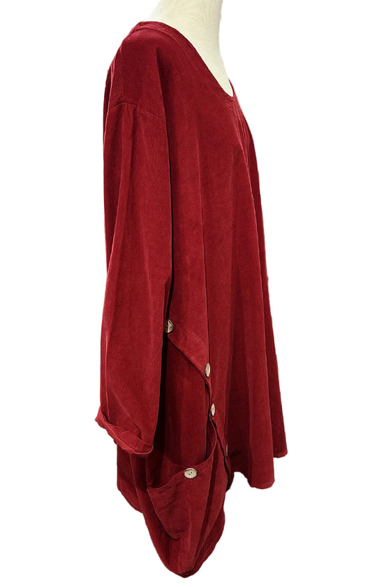 Transparente Corduroy Side Button Top in Red