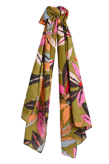  Colorful floral-patterned scarf on a light gray background