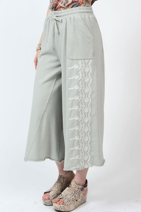 Ivy Jane Side Border Knit Pant in Cement