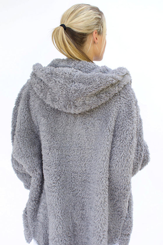 Nordic Beach Hooded Body Wrap in Grey Kitten