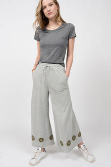  Comfort and Joy by Ivy Jane Flower Around Pant in Grey Heather